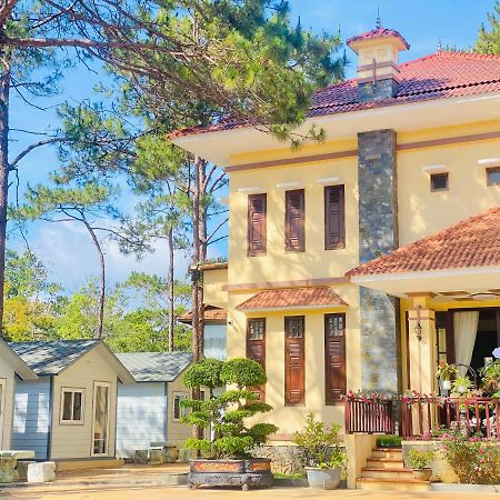 Henisi Homestay Mang Den Villa Kon Von Kla Екстер'єр фото